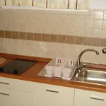 哈撒诺维克公寓式酒店 * Mokošica