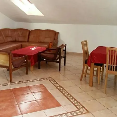 Husanovic Apartment