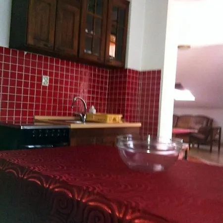 Apartment Husanovic