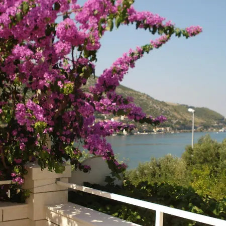 Apartment Husanovic