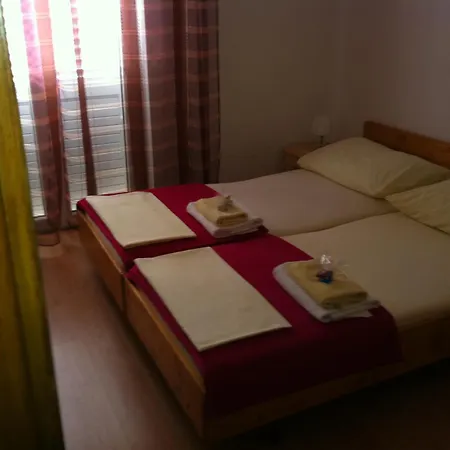 Husanovic Apartment *