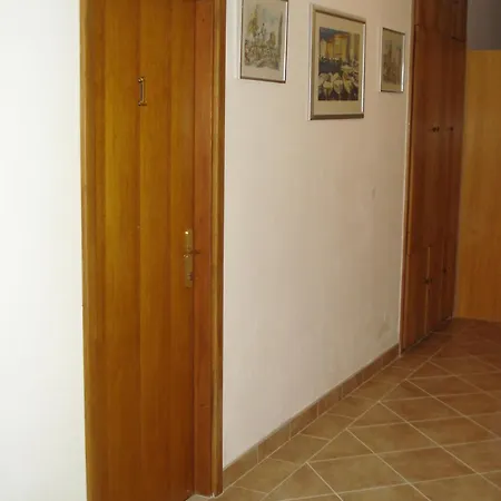 Apartment Husanovic Mokosica