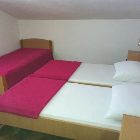 Apartment Husanovic Mokosica