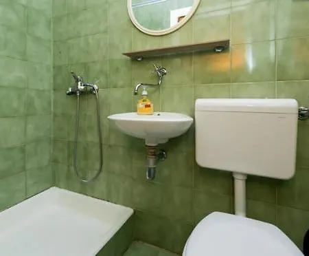 Apartment Husanovic