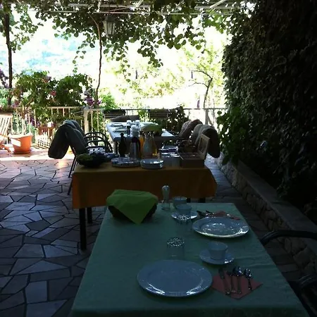 Husanovic Apartment