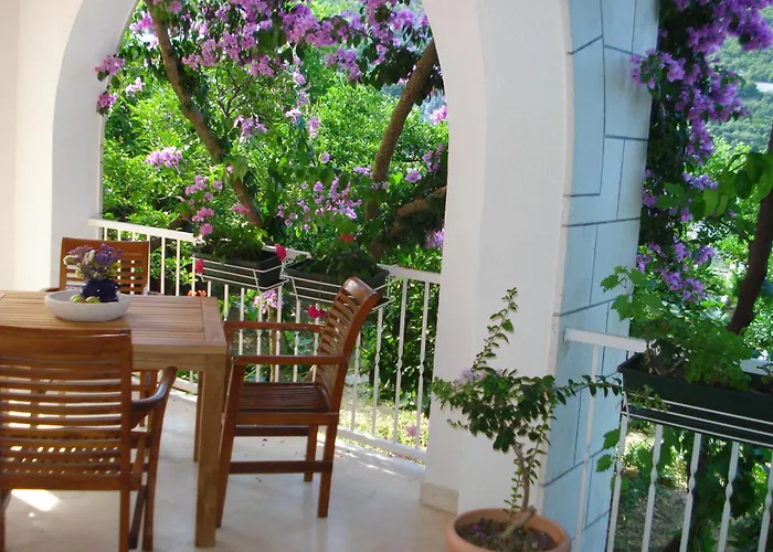 Husanovic Apartamento *